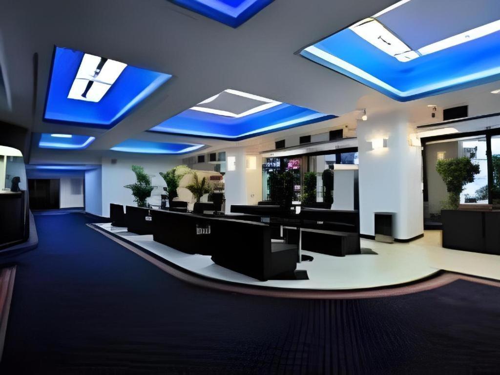 Tokyo Business Hotel Εξωτερικό φωτογραφία