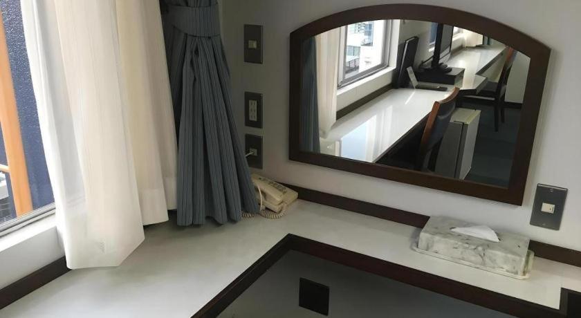 Tokyo Business Hotel Εξωτερικό φωτογραφία