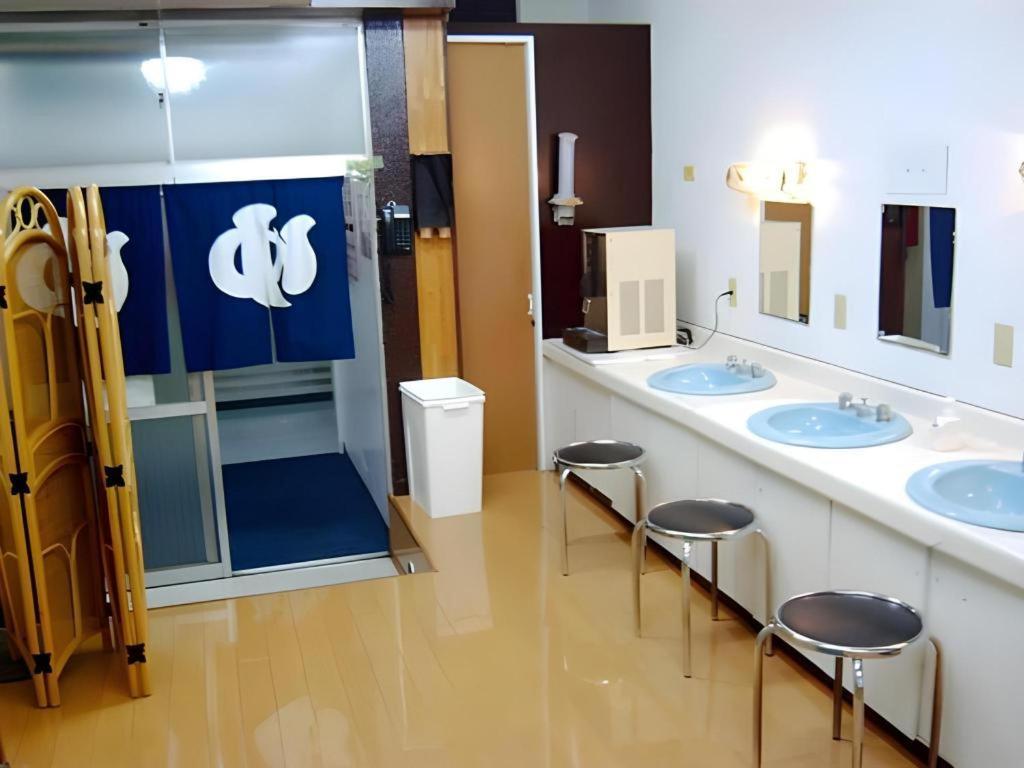 Tokyo Business Hotel Εξωτερικό φωτογραφία